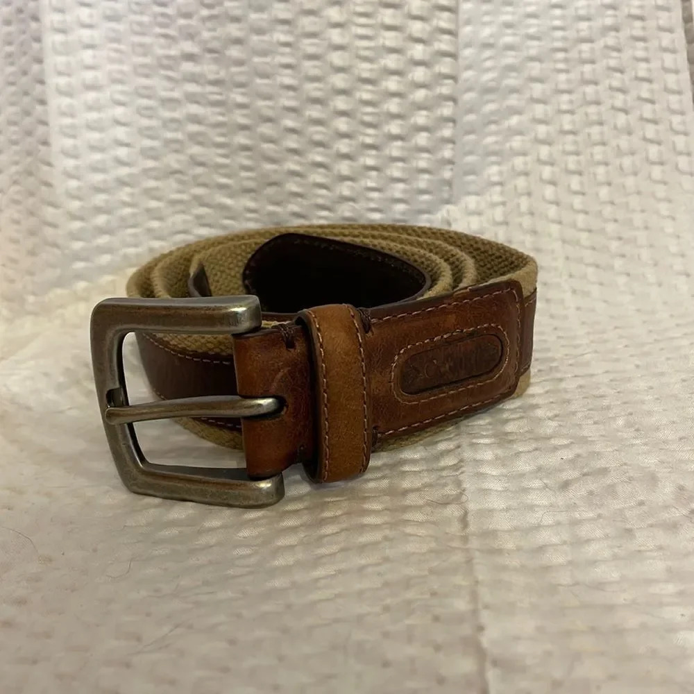 Women’s Columbia belt size 36